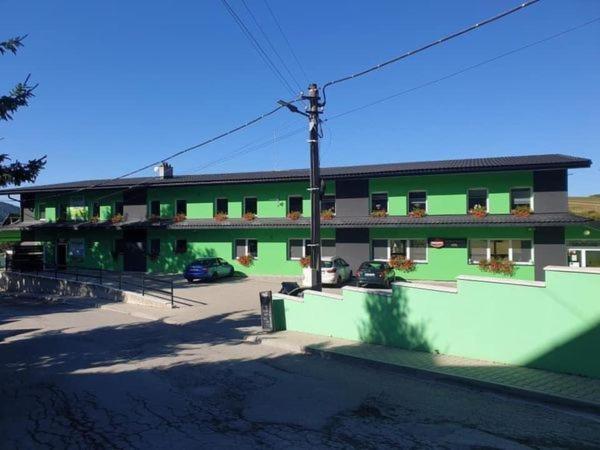Reštaurácia GÓL Oravske Vesele Exterior foto